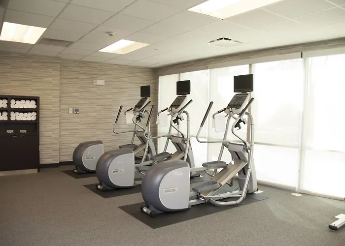 Courtyard By Marriott Houston City Place